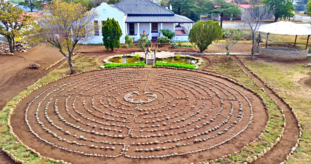third rock guest house